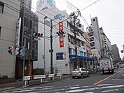 ドラッグストア 「スギヤマまで570m」