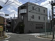 病院「恒川医院まで240m」