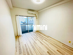 シャトーサイド谷 3階1Kのリビング/ダイニング