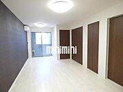 広々したお部屋が魅力的ですね