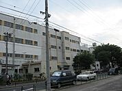 中学校「名古屋市立天神山中学校まで1448m」