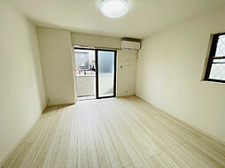 ライラックフジ 104 1階1Kのリビング/ダイニング