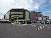 ショッピング施設「mozoワンダーシティまで2300m」