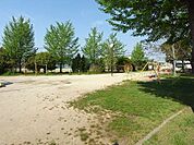 公園「西原公園まで375m」