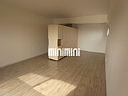 17．3帖の広いお部屋！収納は好きな場所へ動かせます。
