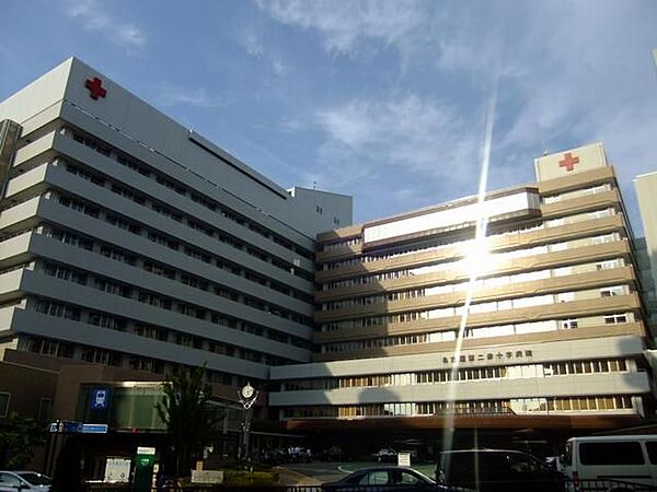 画像24:病院「名古屋第二赤十字病院まで1300m」