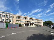 病院「東海病院まで370m」