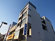 病院「足立内科まで480m」