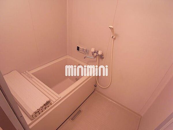 画像6:きれいな浴室