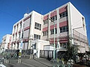 小学校「名古屋市立愛知小学校まで1190m」