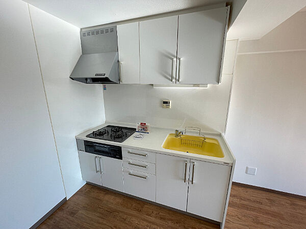 画像23:広めのキッチンです。