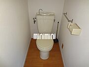 清潔感のあるトイレです