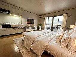 ゆうわ館 1階ワンルームのリビング/ダイニング