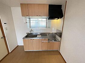 サンコーポジュネ  ｜ 愛知県名古屋市中村区烏森町６丁目（賃貸マンション3LDK・2階・58.40㎡） その3