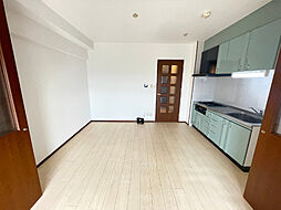 ＰＬＡＣＥ　ＡＲＴ　プレイスアート 3階1LDKのリビング/ダイニング