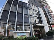 銀行「百五銀行まで170m」