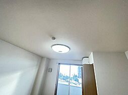 明るいお部屋です