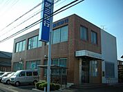 銀行「第三銀行まで720m」