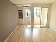 明るいお部屋です