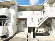 建物入り口です