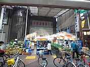 スーパー「丸一ストア　円頓寺店まで740m」