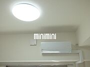 エアコン、照明付き