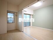 同型モデル