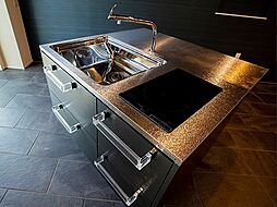 Ｓｈｏｗａ　Ｂａｓｅ