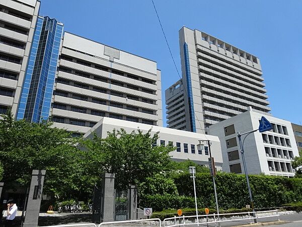 画像18:大学「名古屋市立大学医学部・看護学部まで330m」