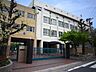 周辺：小学校「市立汐路小学校まで330m」