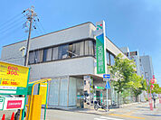 銀行「名古屋銀行桜山支店まで217m」