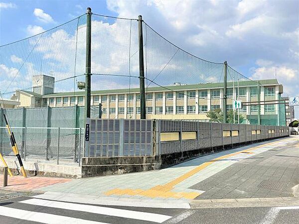 画像16:小学校「名古屋市立白鳥小学校まで465m」