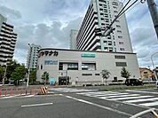 スーパー「ヤマナカ日比野店まで412m」