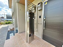9 / 12