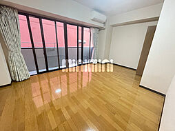 フィーブルサカエ 8階1Kのリビング/ダイニング