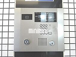 安心のオートロック付きです。