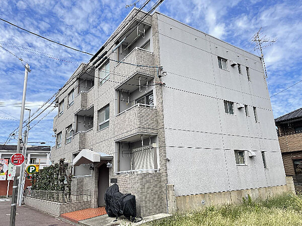 メゾン岡田ながら ｜愛知県名古屋市中川区長良町２丁目(賃貸マンション2DK・2階・38.00㎡)の写真 その1