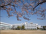 小学校「名古屋市立道徳小学校まで616m」