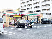 コンビニ「セブンイレブン名古屋旗屋2丁目店まで296m」