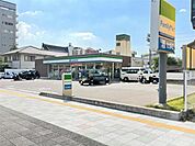 コンビニ「ファミリーマート熱田白鳥三丁目店まで332m」