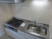 キッチン・3口コンロ