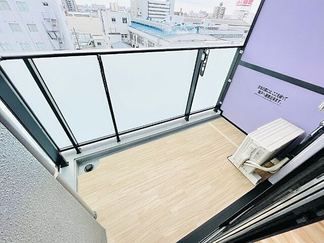 バルコニー