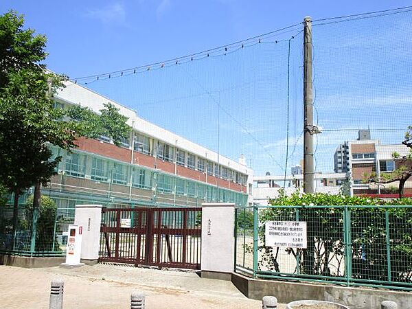 画像29:小学校「大須小学校まで940m」