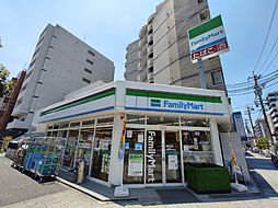 コンビニ「ファミリーマート新栄一丁目店まで298m」
