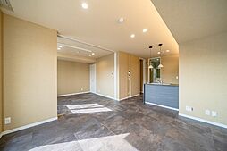 エバンジェリスト 302 3階1LDKのリビング/ダイニング