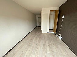 メゾン永森 2階ワンルームのリビング/ダイニング