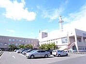 役所「名古屋市緑区役所まで330m」