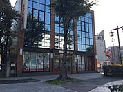銀行「愛知銀行まで300m」