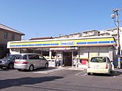 コンビニ「ミニストップ名古屋つつじが丘店まで413m」