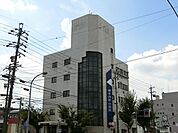 病院「青木内科小児科まで70m」